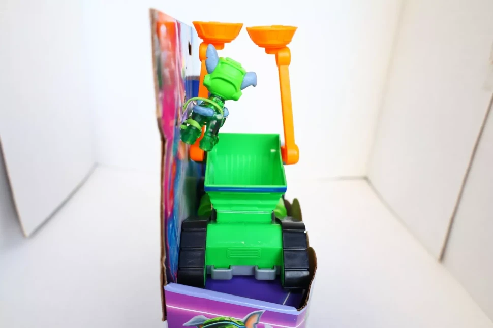 Rocky Paw Patrol The Mighty Movie Figure & Recycler Truck with Lights Sounds